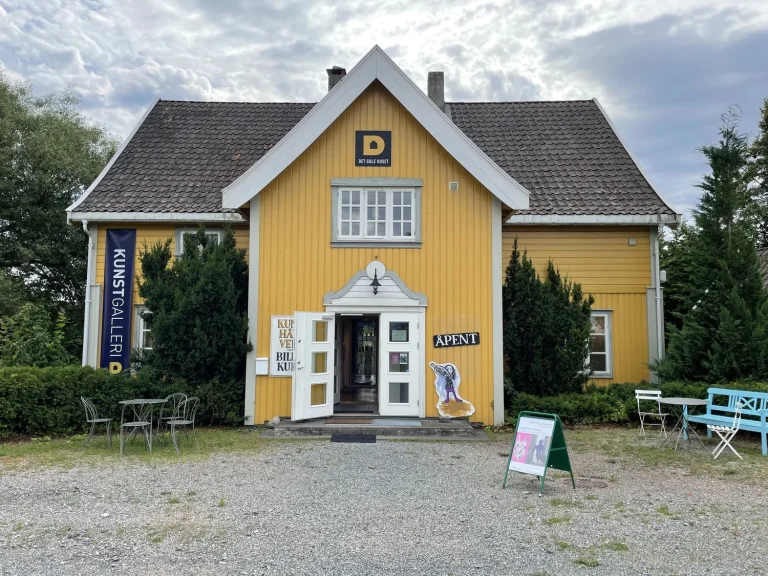 Det gule huset